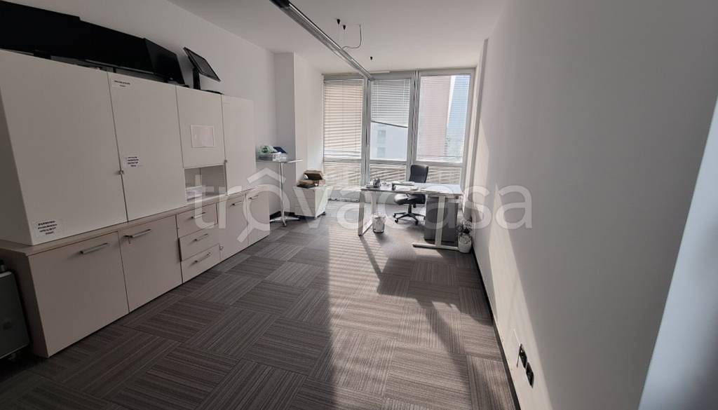 ufficio in affitto a Milano in zona Porta Nuova