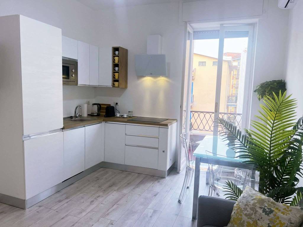 appartamento in affitto a Milano in zona Famagosta