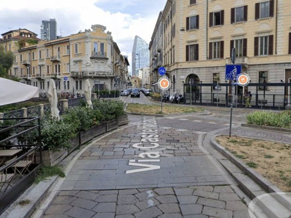negozio in affitto a Milano in zona Porta Nuova