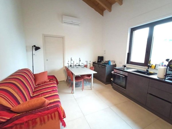 appartamento in affitto a Milano in zona Famagosta