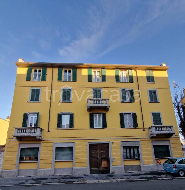 appartamento in affitto a Milano in zona Segnano