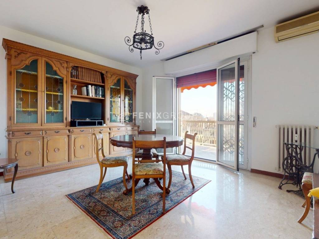 appartamento in affitto a Milano in zona Adriano