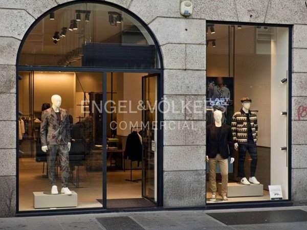 negozio in affitto a Milano