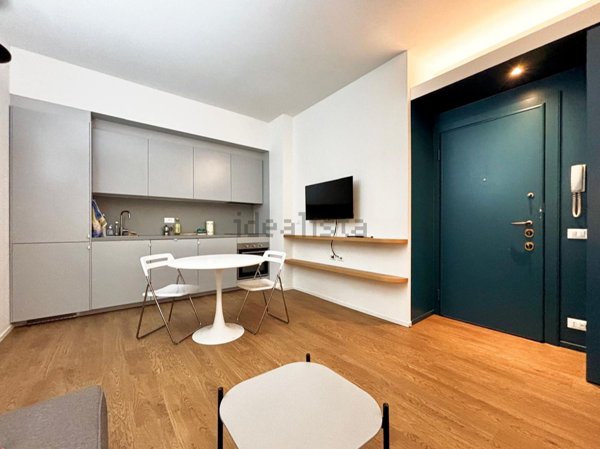 appartamento in affitto a Milano in zona Solari