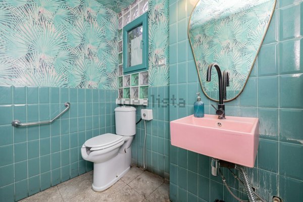 negozio in affitto a Milano in zona Porta Genova