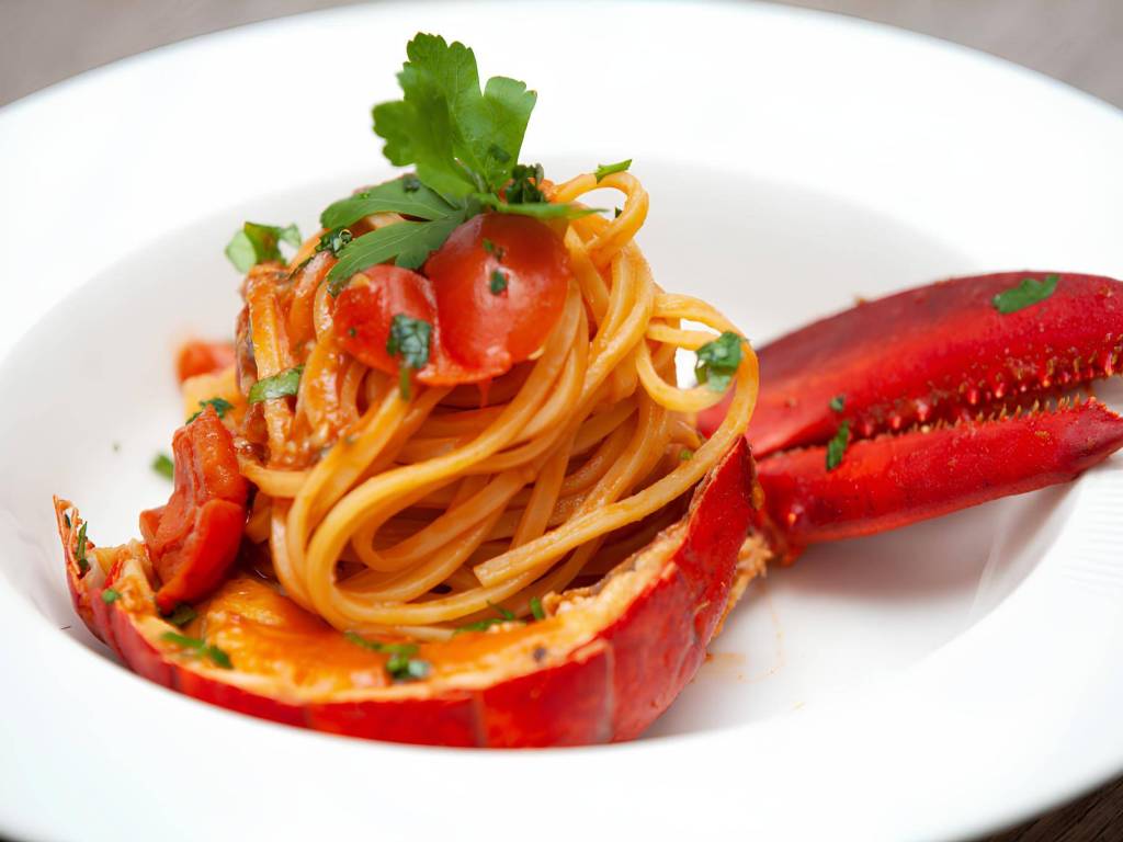 negozio in affitto a Milano in zona Centro Direzionale