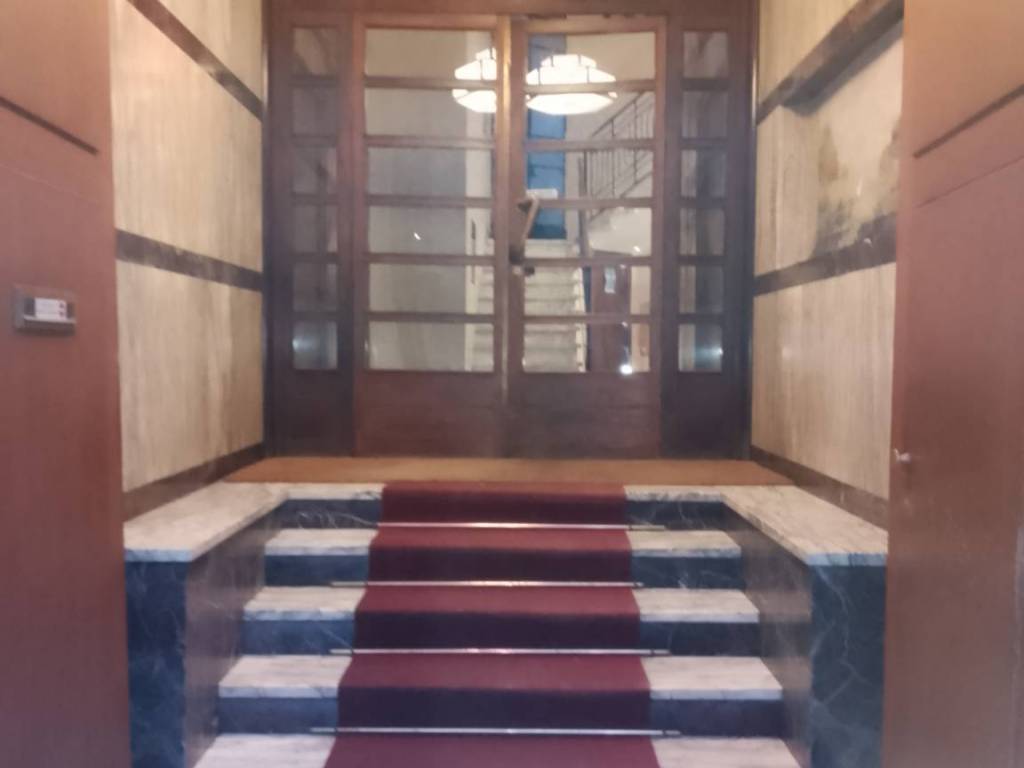 appartamento in affitto a Milano in zona XXII Marzo