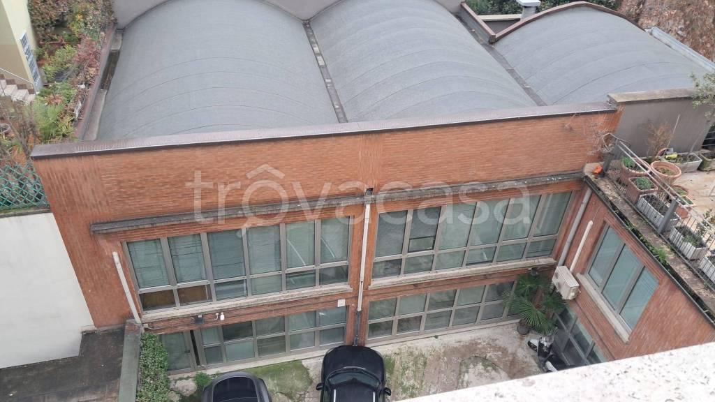 ufficio in affitto a Milano in zona Solari