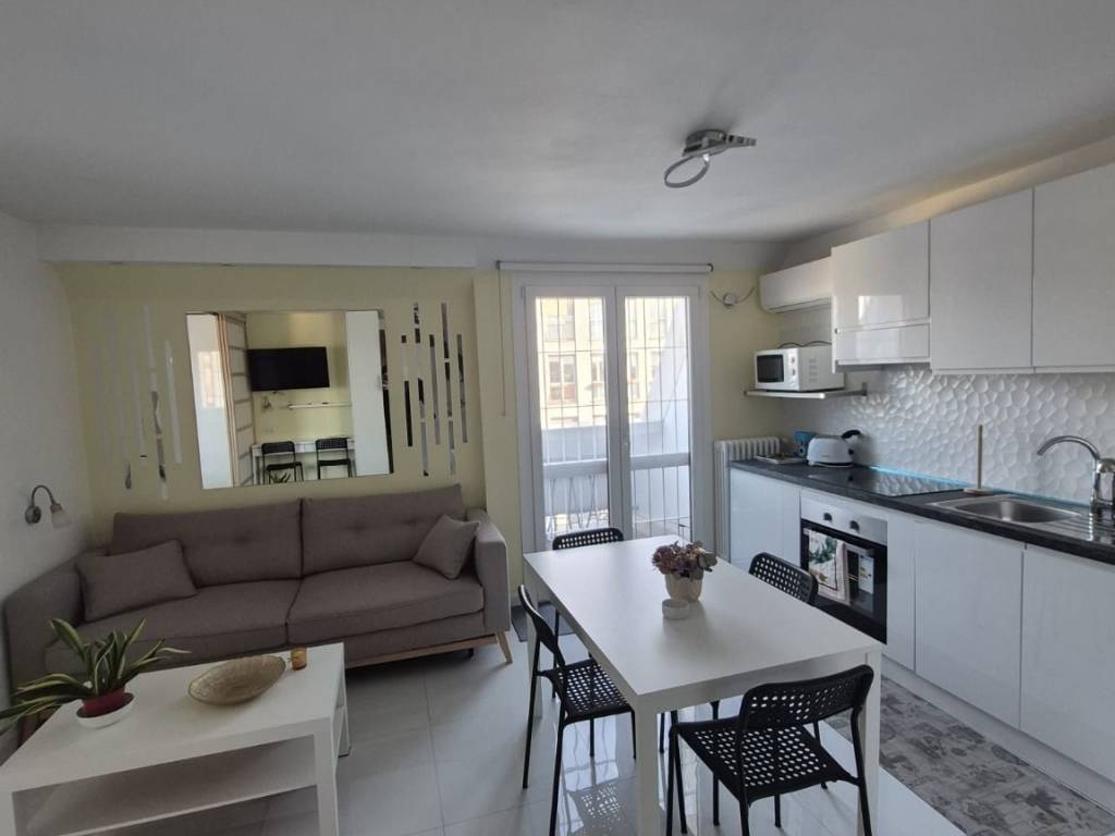 appartamento in affitto a Milano in zona Sempione