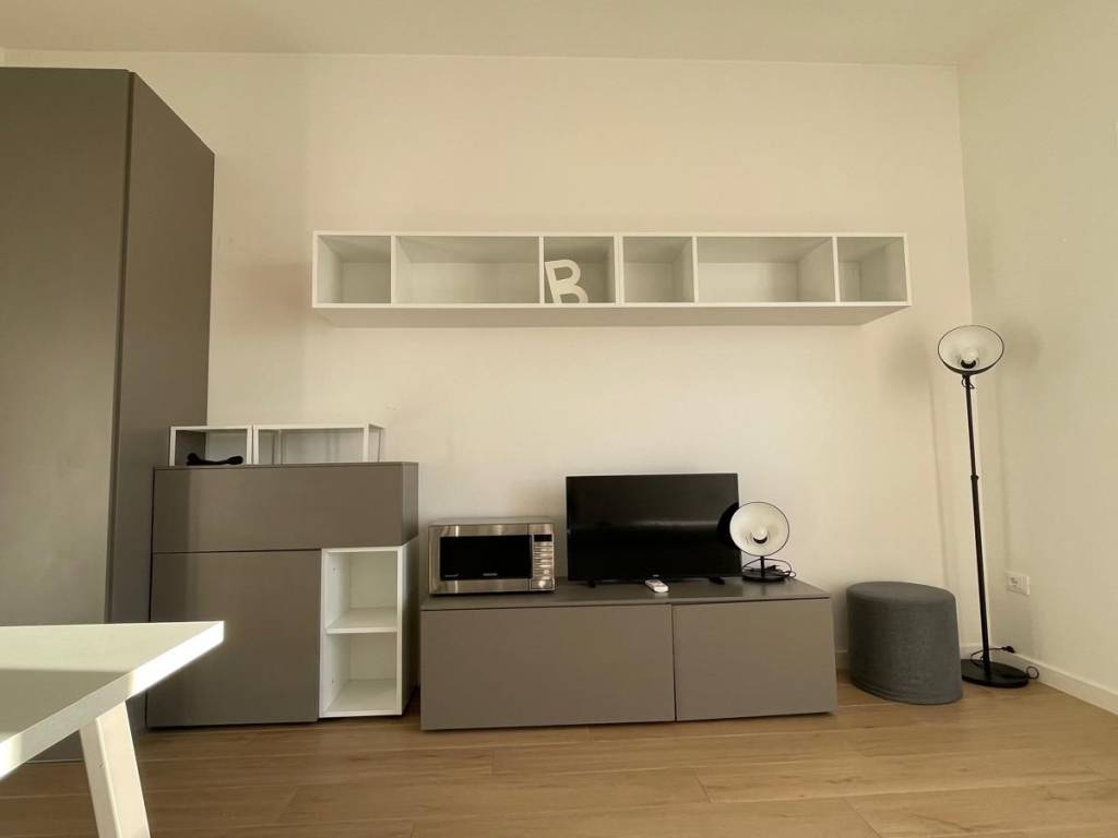 appartamento in affitto a Milano in zona Barona