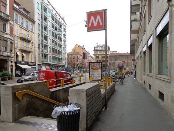 negozio in affitto a Milano in zona Guastalla