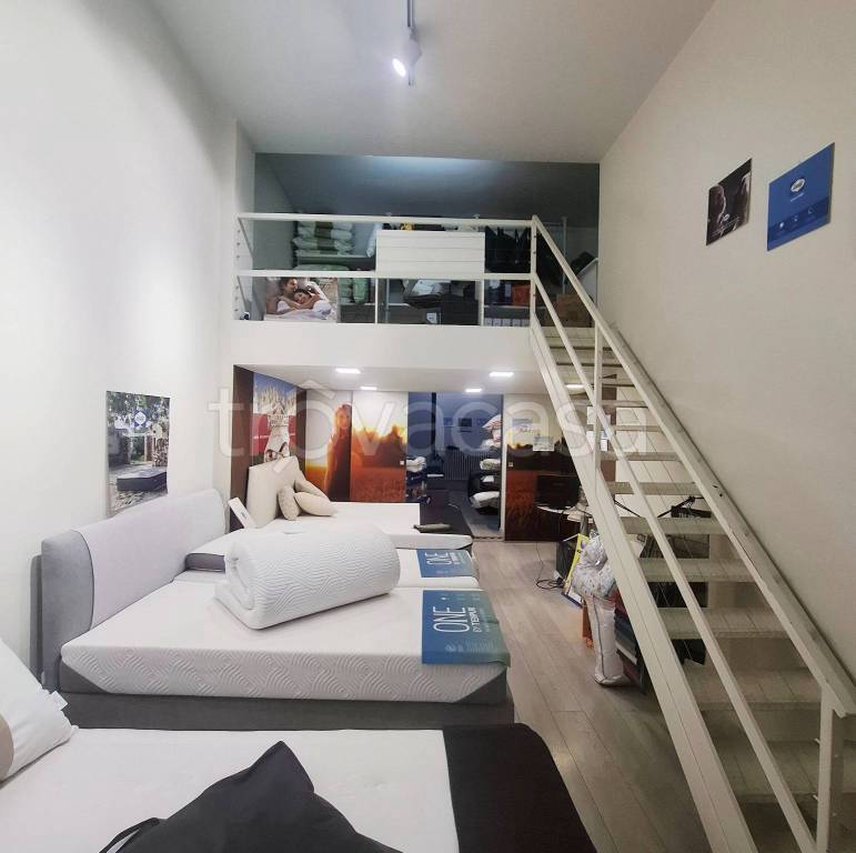 negozio in affitto a Milano in zona Porta Venezia