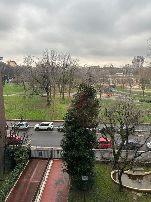 appartamento in affitto a Milano in zona Cinque Giornate