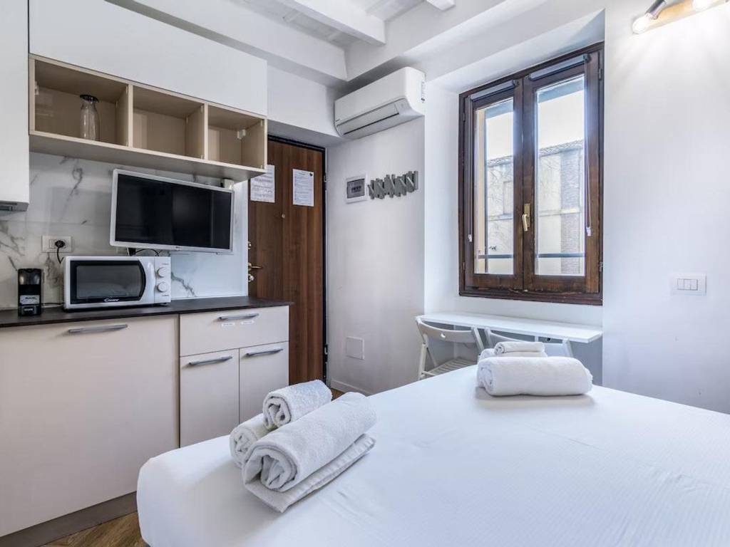 appartamento in affitto a Milano in zona Famagosta