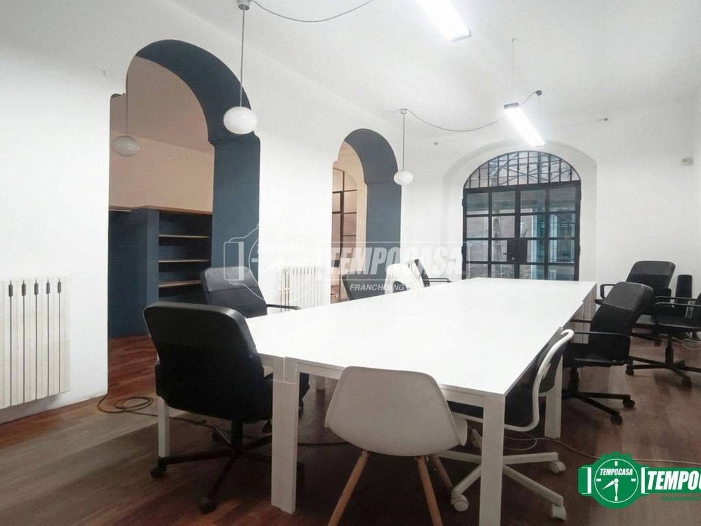 negozio in affitto a Milano