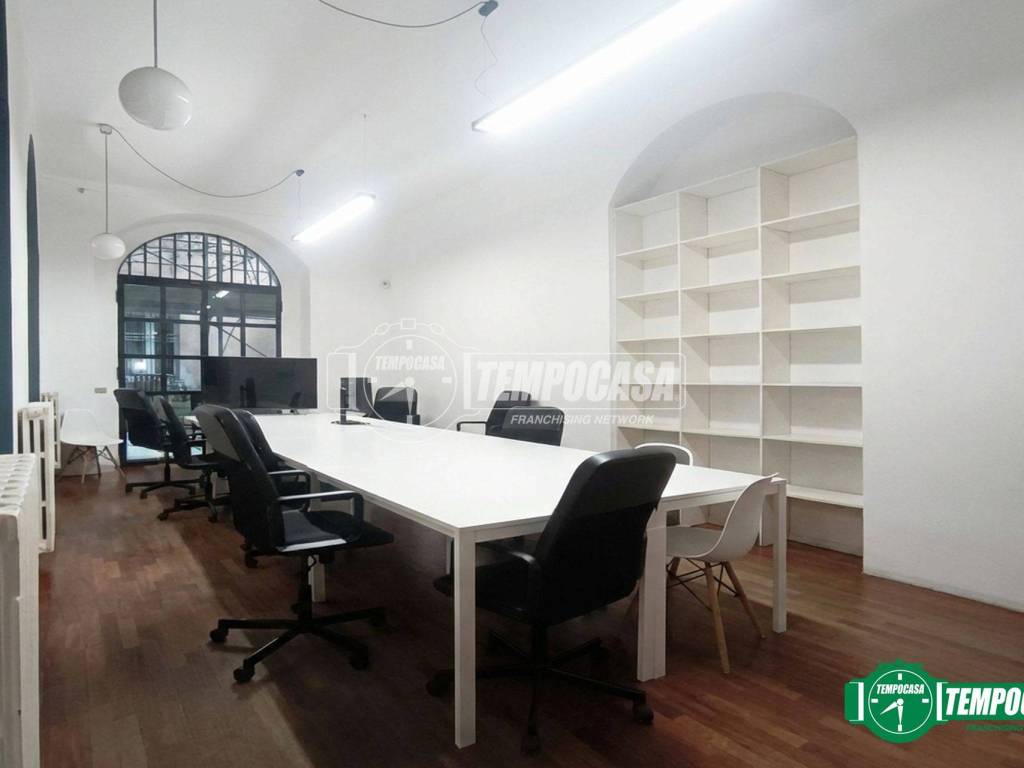 negozio in affitto a Milano