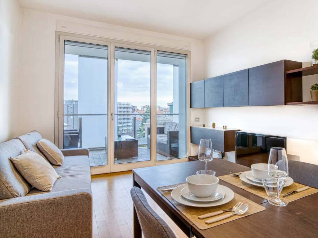 appartamento in affitto a Milano in zona Famagosta