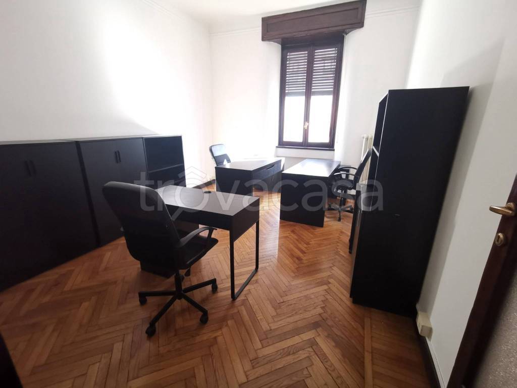 ufficio in affitto a Milano in zona Centro Direzionale