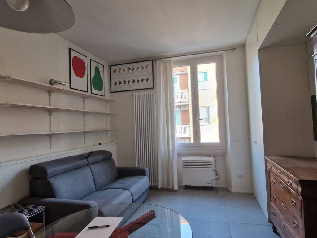 appartamento in affitto a Milano in zona Vigentino
