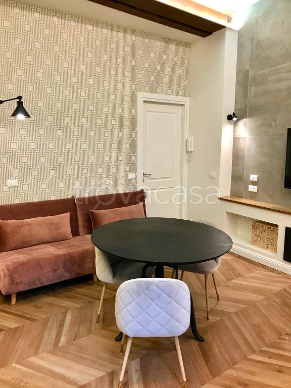 appartamento in affitto a Milano in zona Cadorna