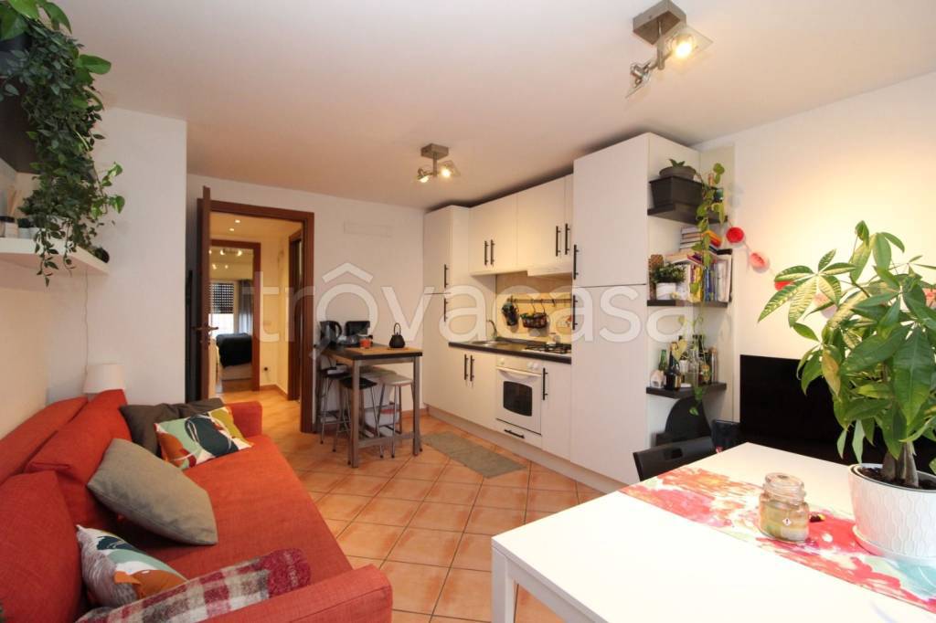 appartamento in affitto a Milano