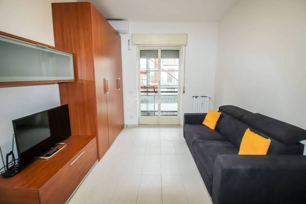 appartamento in affitto a Milano in zona Corvetto