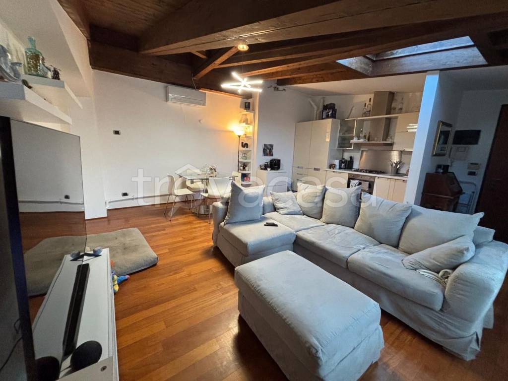 appartamento in affitto a Milano in zona San Siro