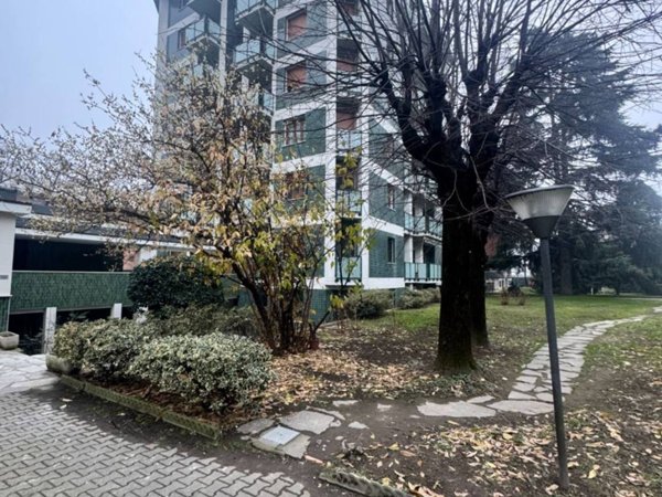 ufficio in affitto a Milano in zona Porta Genova