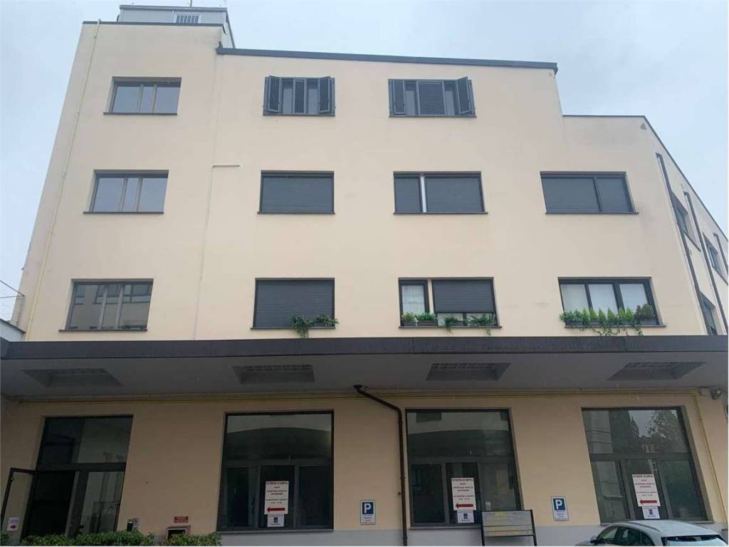 appartamento in affitto a Milano in zona Piazzale Lodi