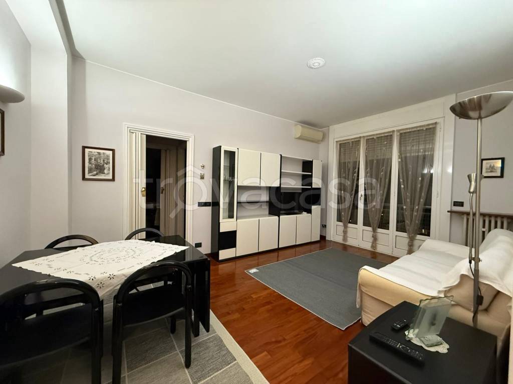 appartamento in affitto a Milano in zona Prato Centenaro