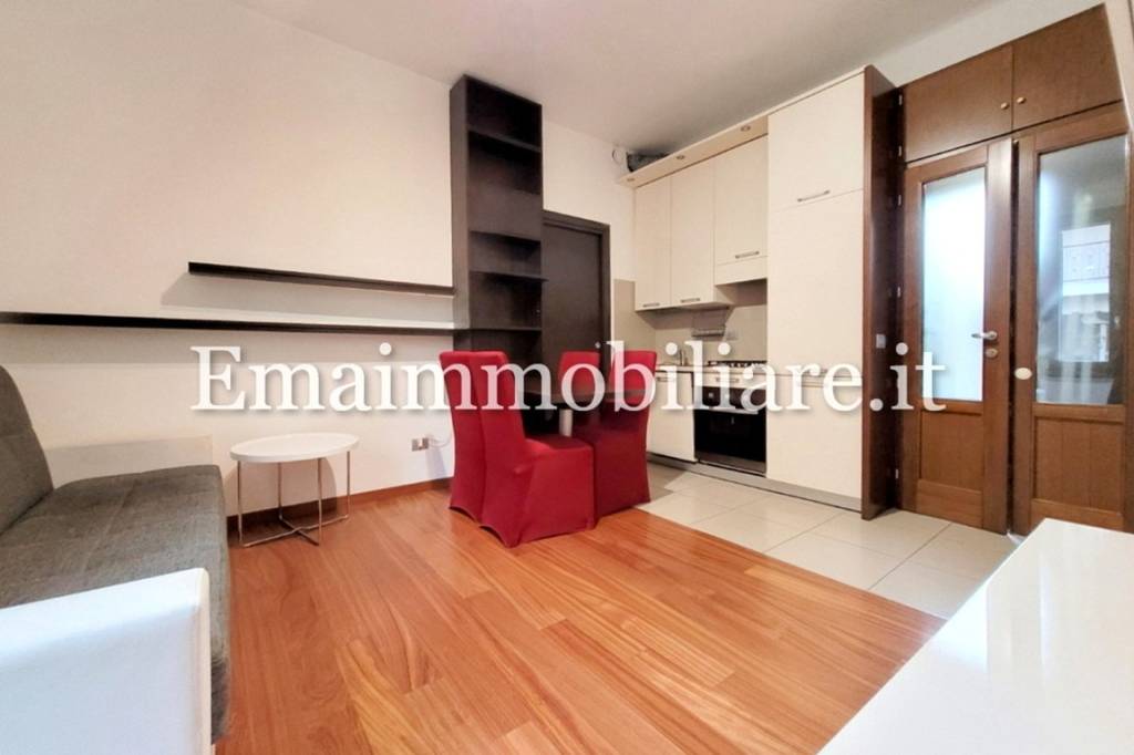 appartamento in affitto a Milano in zona Isola