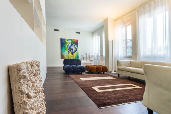 appartamento in affitto a Milano in zona Sant'Ambrogio