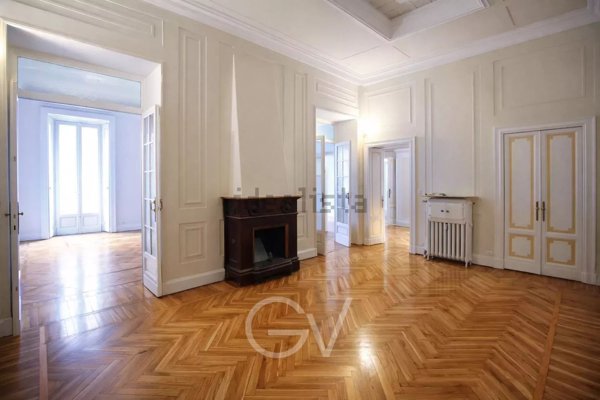 appartamento in affitto a Milano in zona Porta Nuova