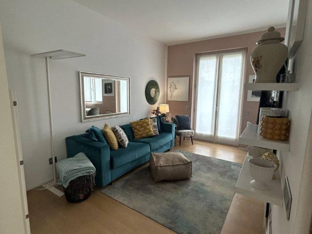 appartamento in affitto a Milano in zona Guastalla