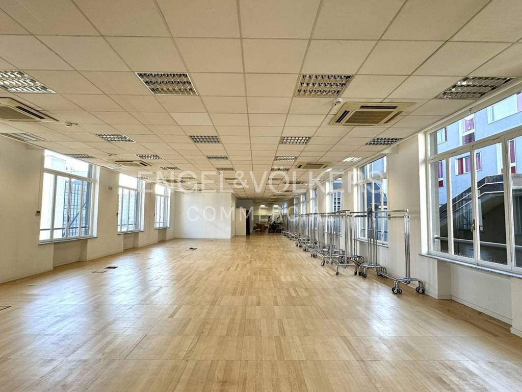 ufficio in affitto a Milano