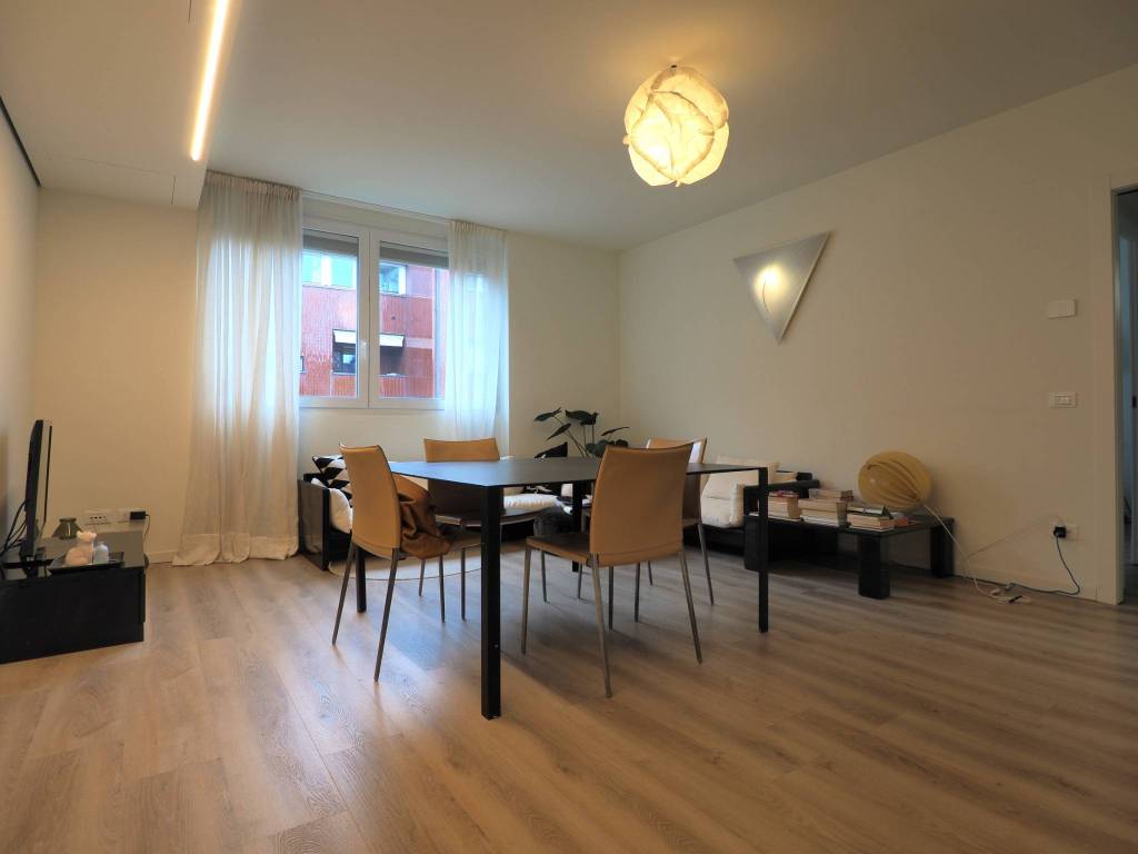 appartamento in affitto a Milano in zona Solari