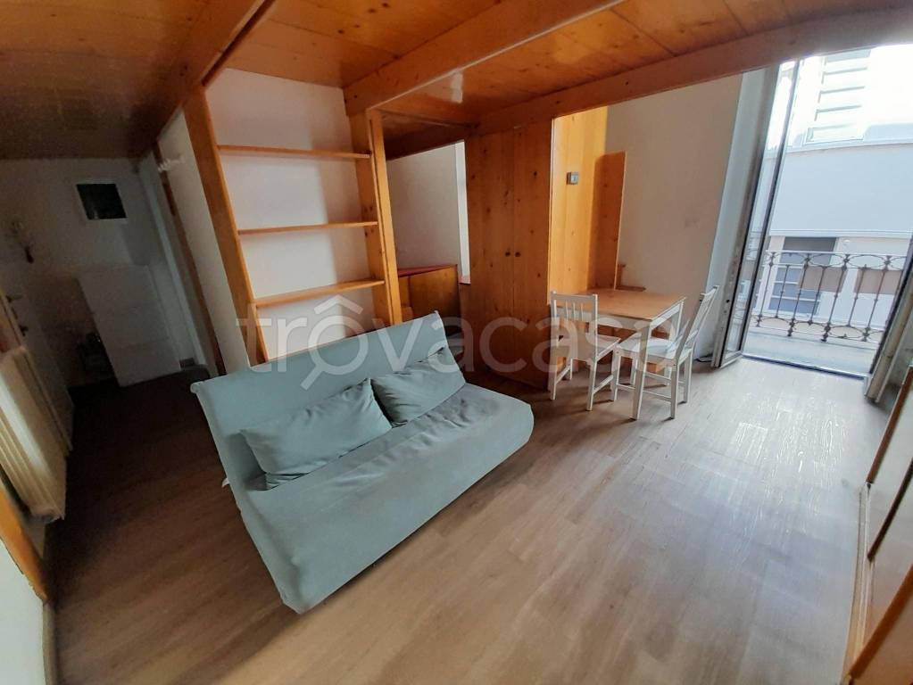 appartamento in affitto a Milano in zona Porta Genova