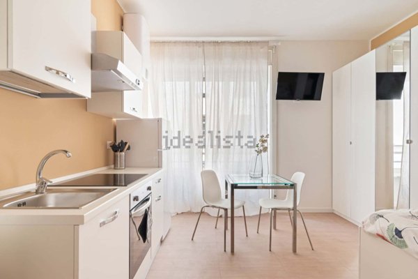 appartamento in affitto a Milano in zona Guastalla