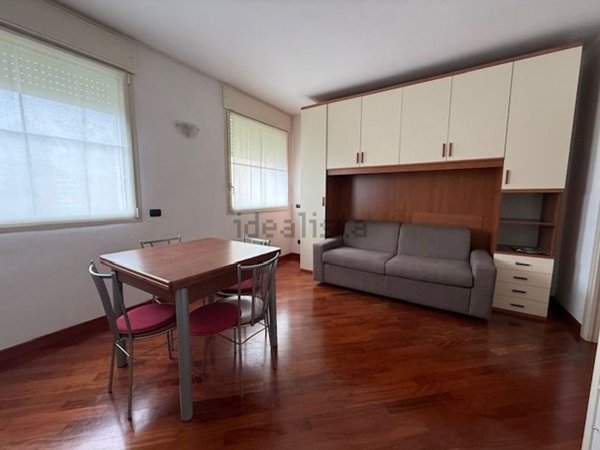 appartamento in affitto a Milano in zona Vigentino