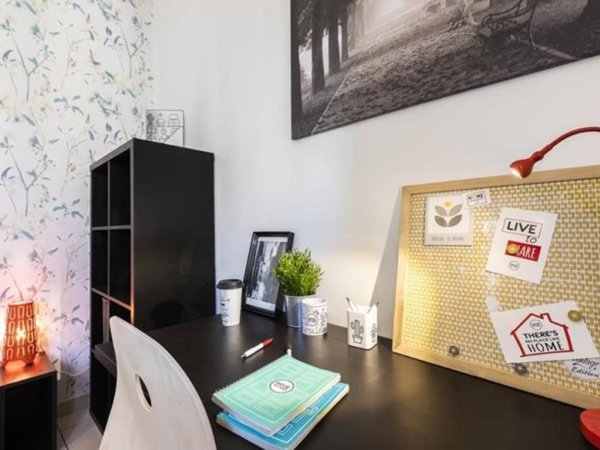 negozio in affitto a Milano in zona Piazzale Lodi