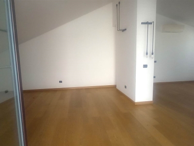 appartamento in affitto a Milano in zona Solari