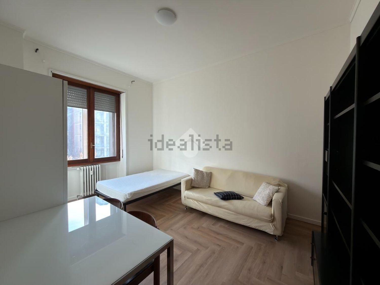 appartamento in affitto a Milano in zona Guastalla