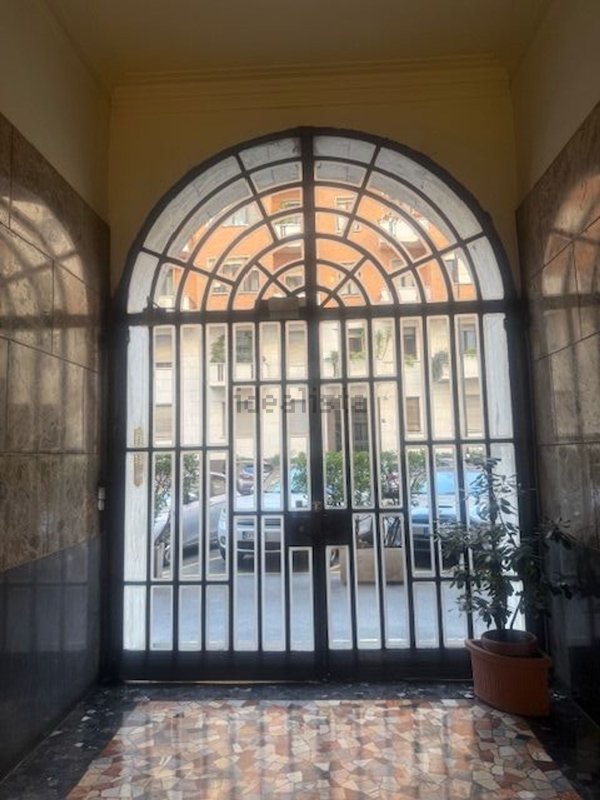 appartamento in affitto a Milano in zona Centro Direzionale