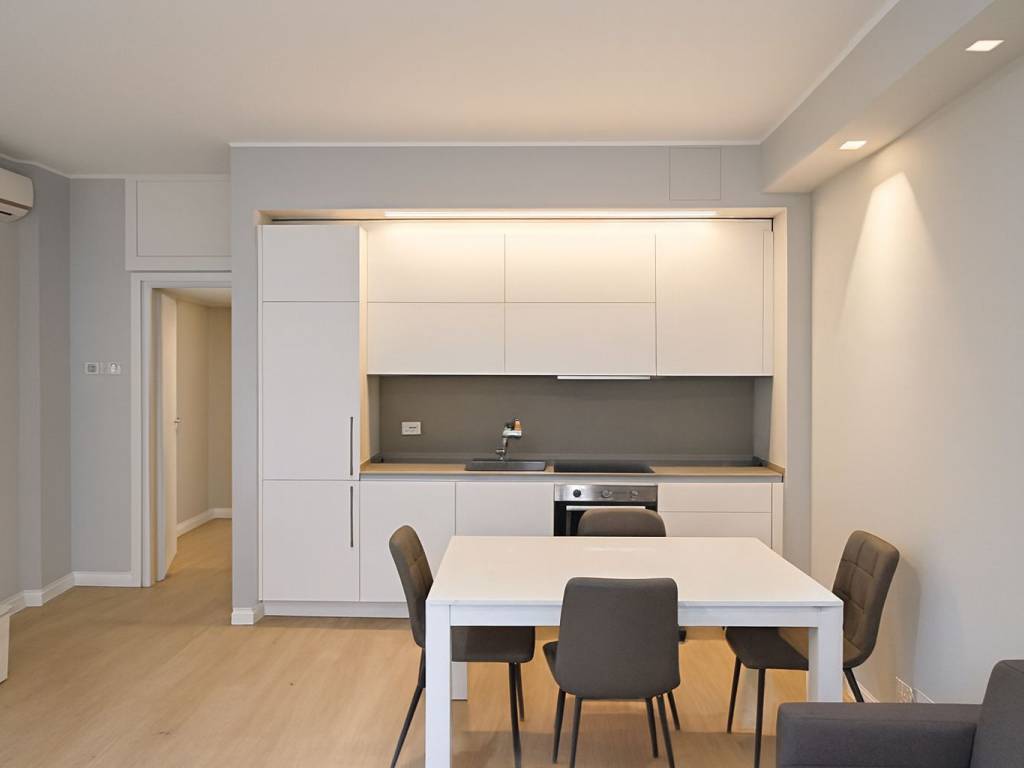 appartamento in affitto a Milano in zona Porta Nuova