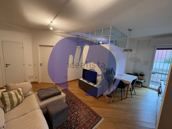 appartamento in affitto a Milano in zona Lorenteggio