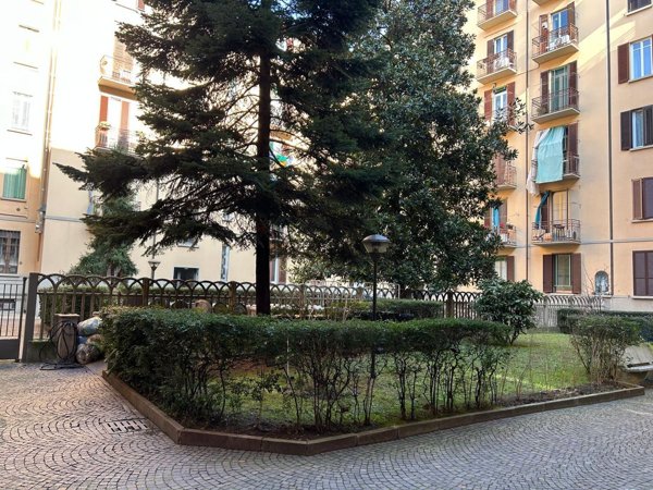 appartamento in affitto a Milano in zona Porta Nuova