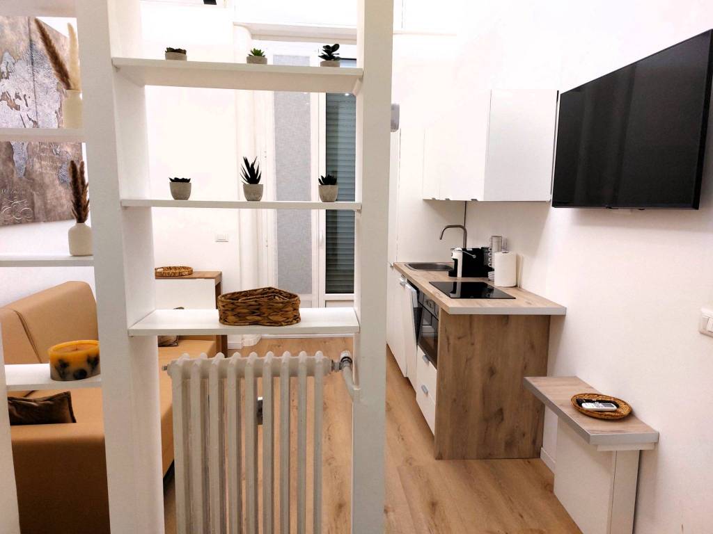 appartamento in affitto a Milano in zona Guastalla