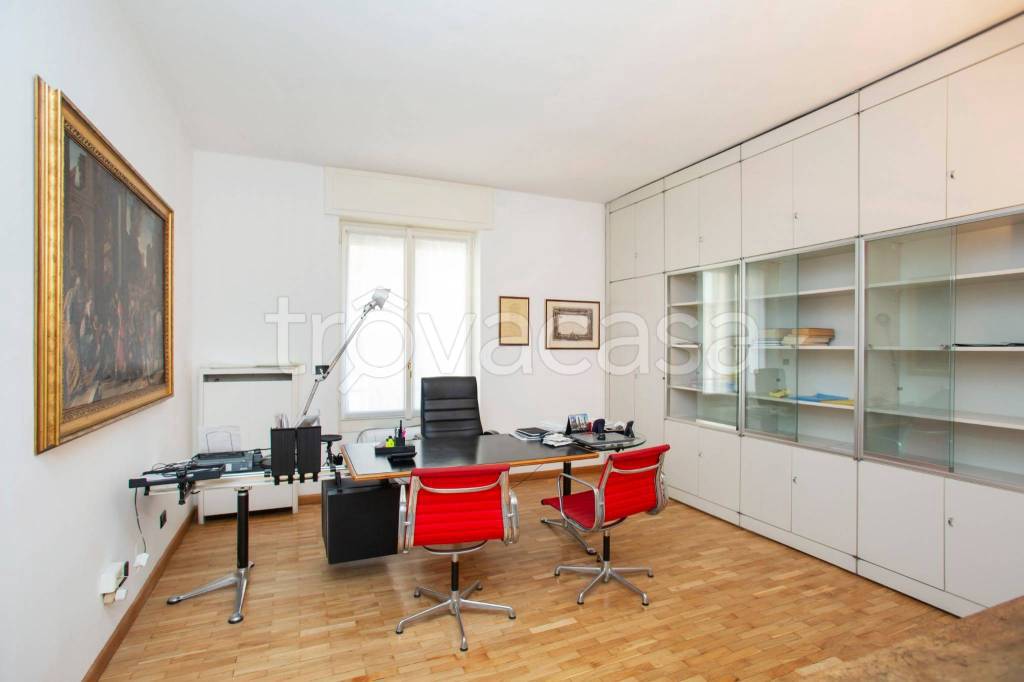 ufficio in affitto a Milano