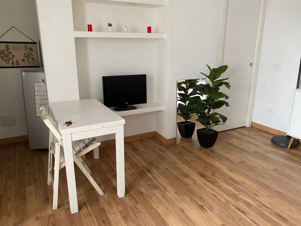 appartamento in affitto a Milano in zona Centro Direzionale