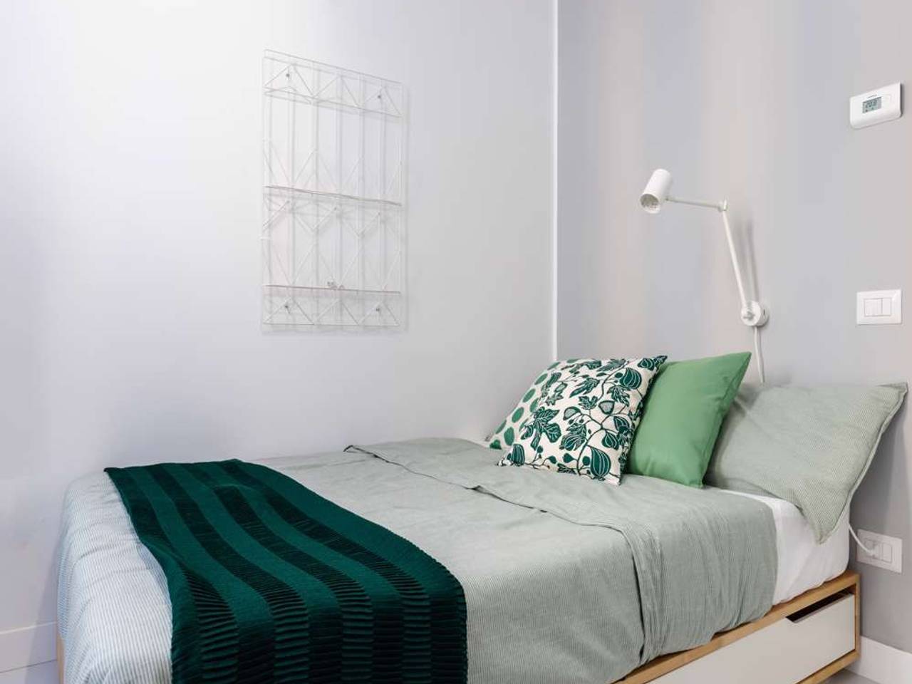 negozio in affitto a Milano in zona Bocconi